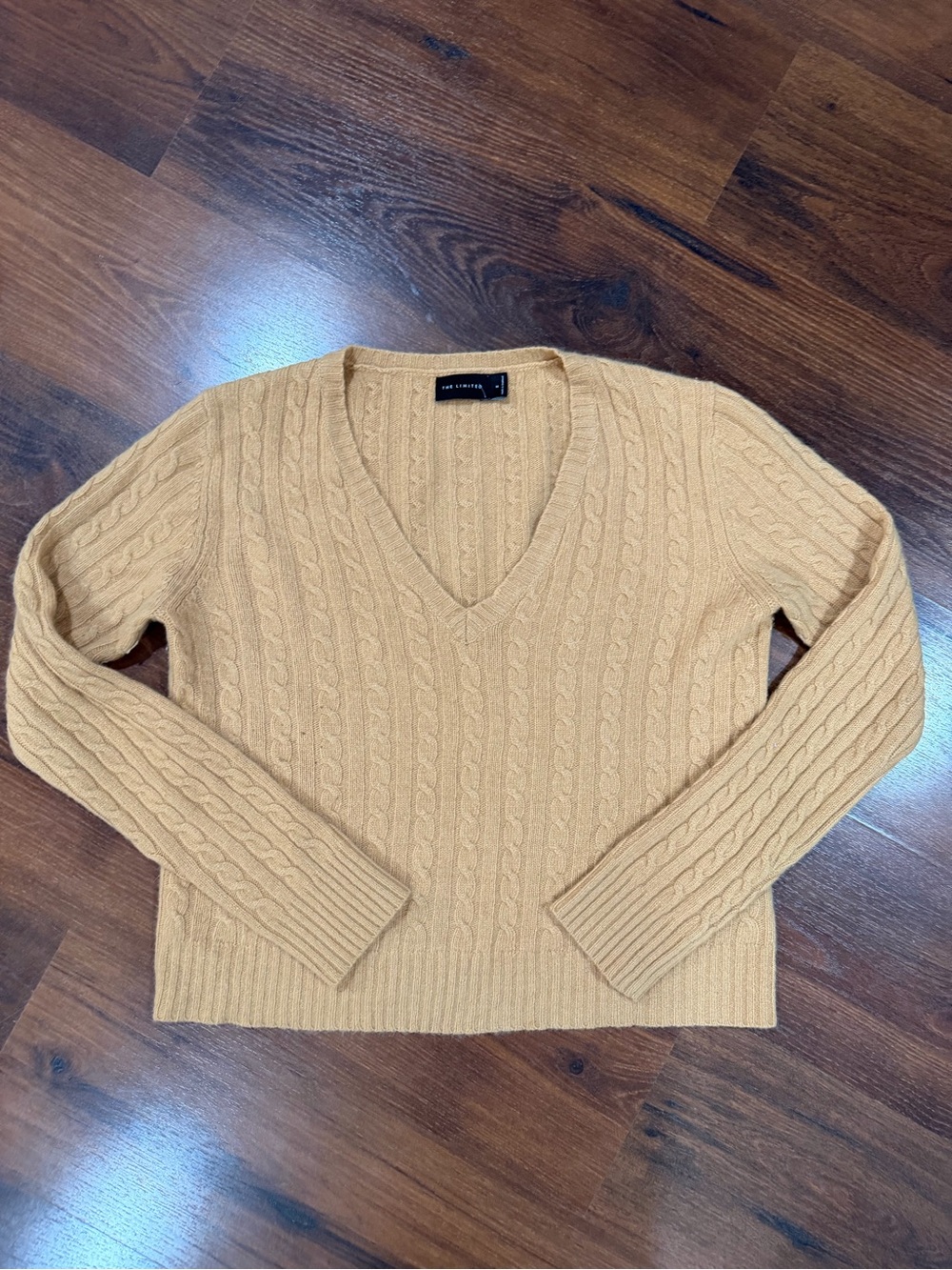 The Limited women's Cable Knit Wool Angora blend v-neck mustard color Sz M